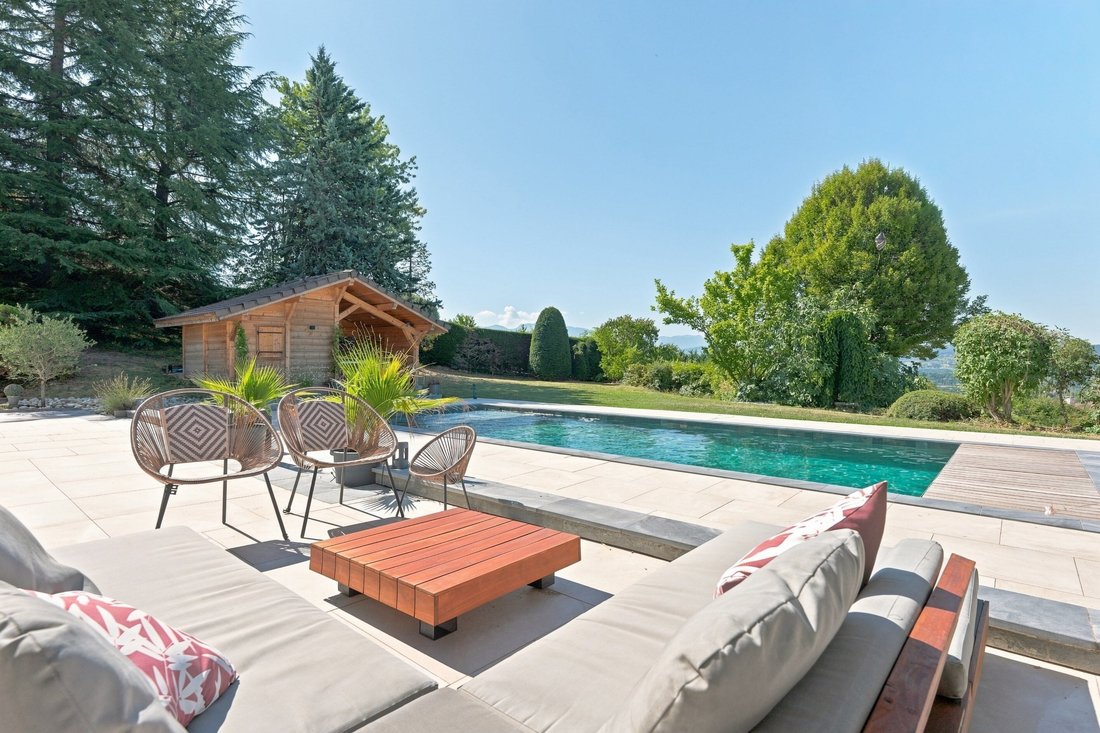 Haus in Cranves-Sales, Auvergne-Rhone-Alpen, Frankreich 2 - 18183393