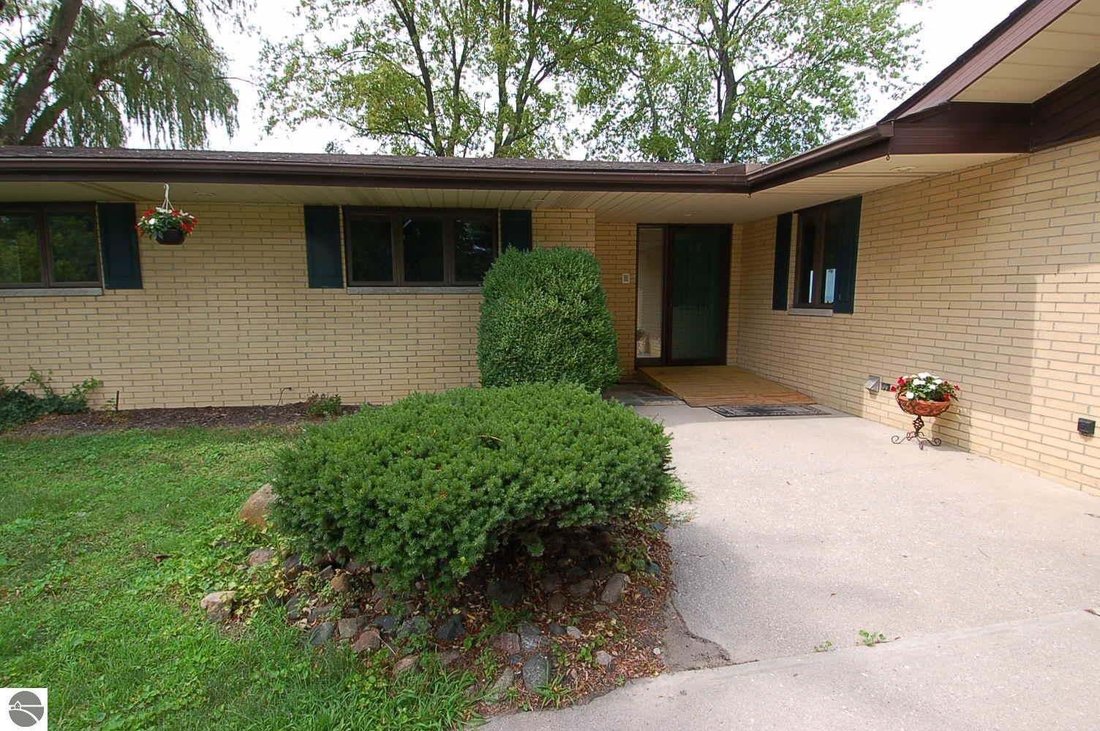 House in Bay City, Michigan, United States 5 - 18636012