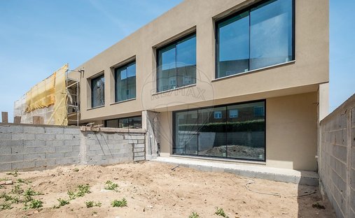 House in Esmoriz, Aveiro District, Portugal 1