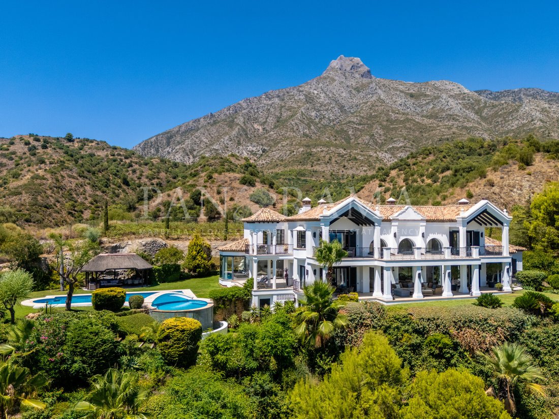 Villa in Marbella, Andalusia, Spain 1 - 18633708