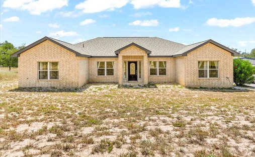 House in Floresville, Texas, United States 1