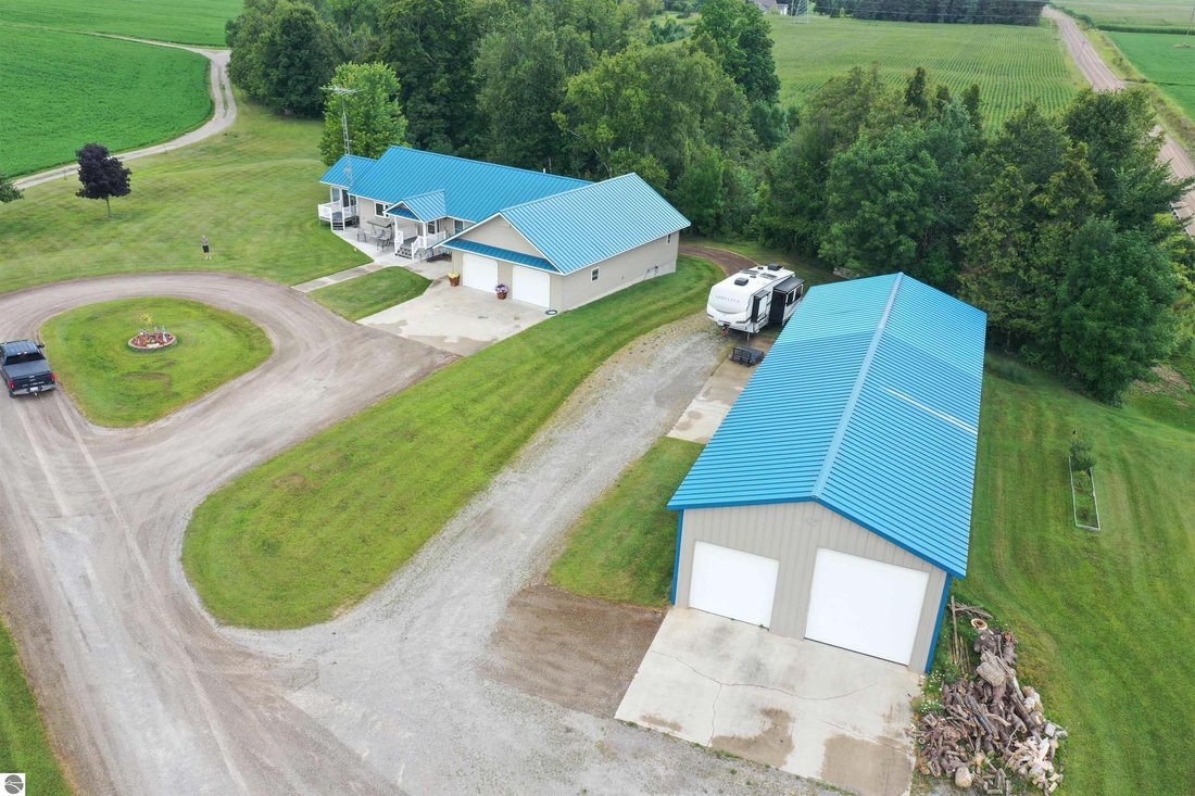 House in West Branch, Michigan, United States 4 - 18635883