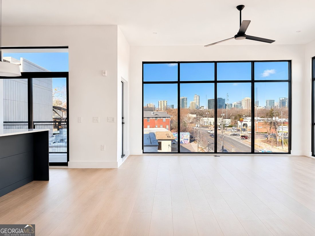 Condo in Atlanta, Georgia, United States 2 - 16990321