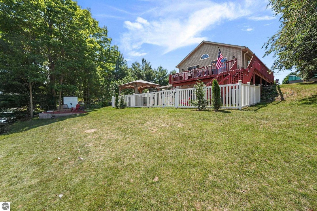 House in Buckley, Michigan, United States 4 - 18635834