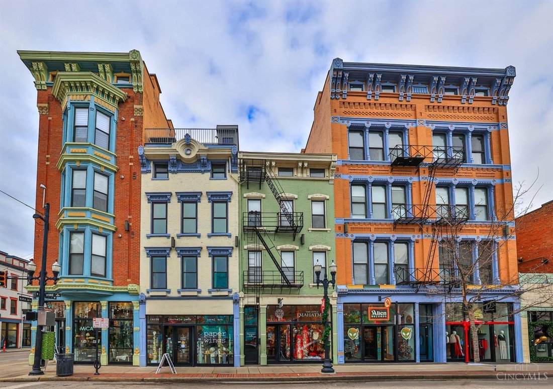 Condo in Cincinnati, Ohio, United States 1 - 18635495