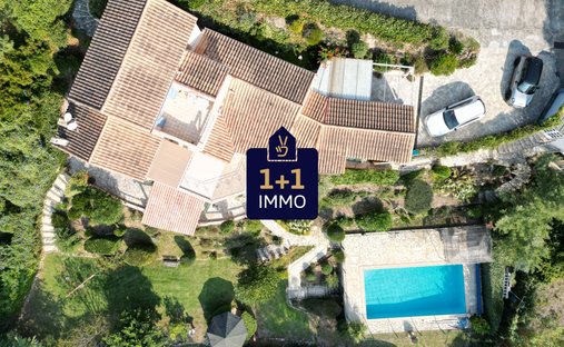 Villa in Le Dramont-Agay-Anthéor-Le Trayas, Saint-Raphaël, France 1
