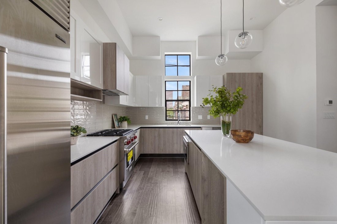 House in Houston, Texas, United States 3 - 18634309