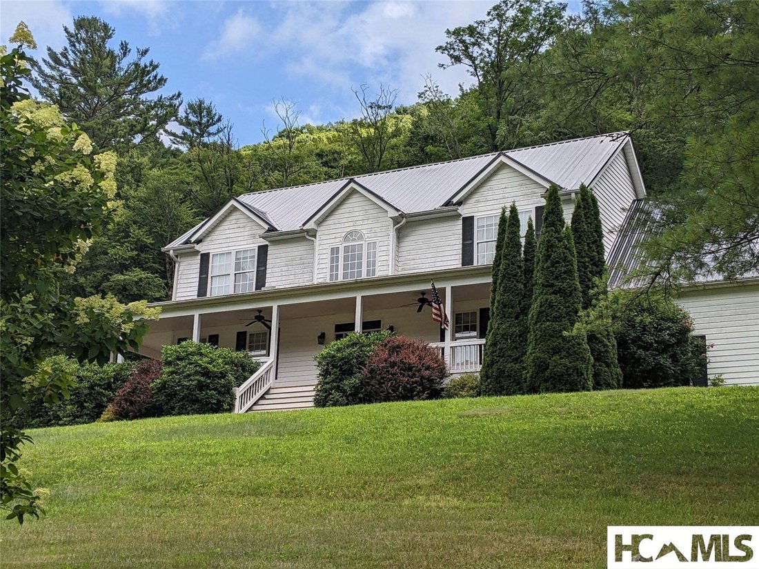 House in Cullowhee, North Carolina, United States 2 - 18637462