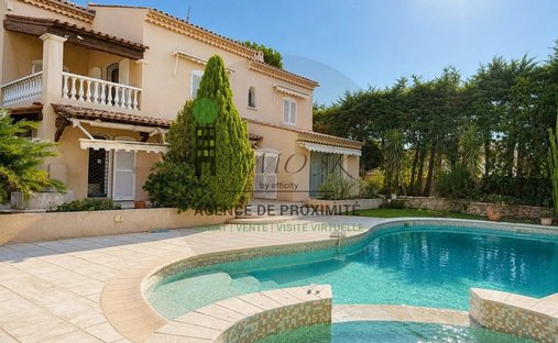 House in Fontmerle, Antibes, France 1
