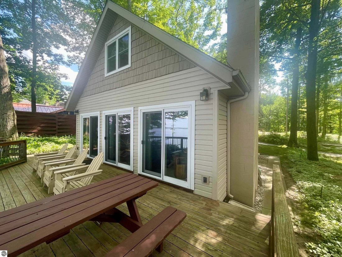 House in Lake City, Michigan, United States 1 - 18635857