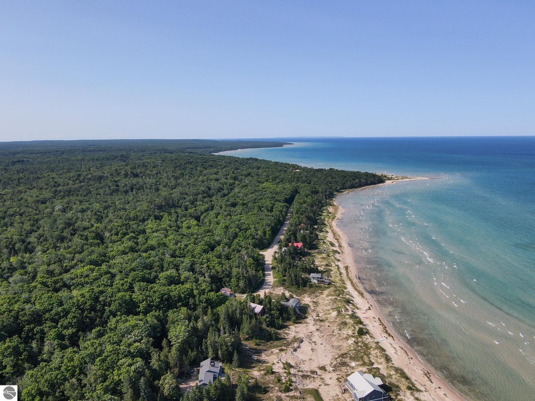 House in Beaver Island, Michigan, United States 2 - 18635725