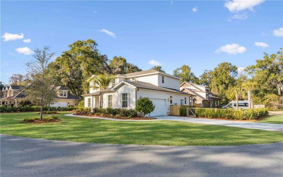House in St. Simons, Georgia, United States 2 - 18636608
