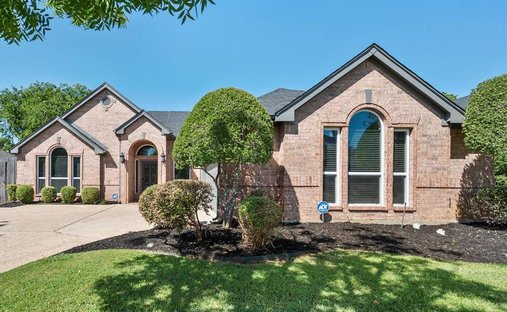 House in Mansfield, Texas, United States 1