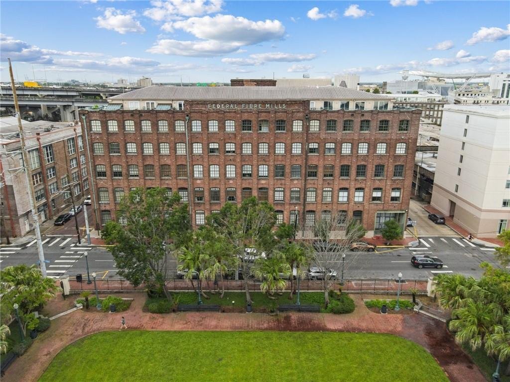 Condo in New Orleans, Louisiana, United States 3 - 18637547