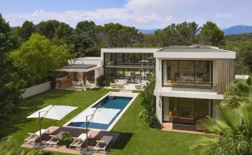 House in Mougins, Provence-Alpes-Côte d'Azur, France 1