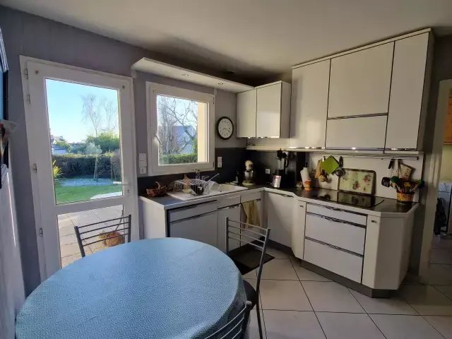 House in Zone Urbaine, Arradon, France 4 - 16900245