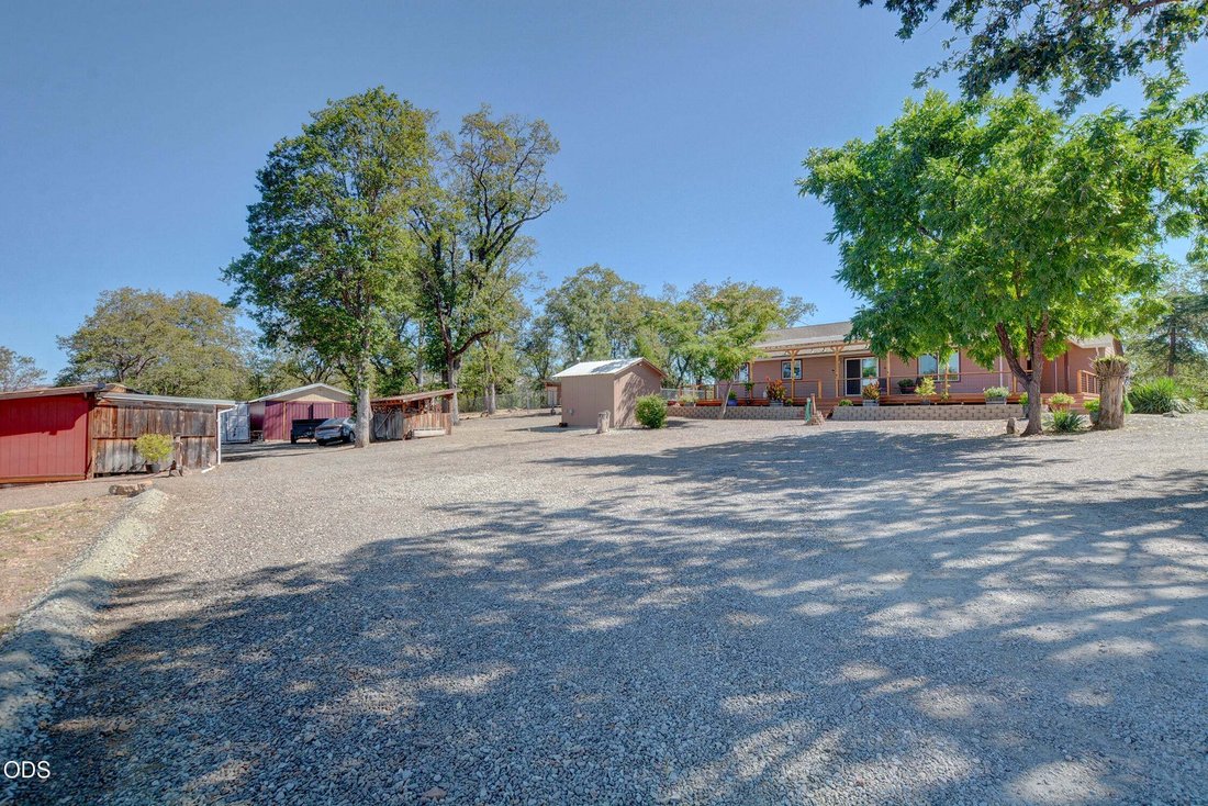 House in Eagle Point, Oregon, United States 3 - 18633023