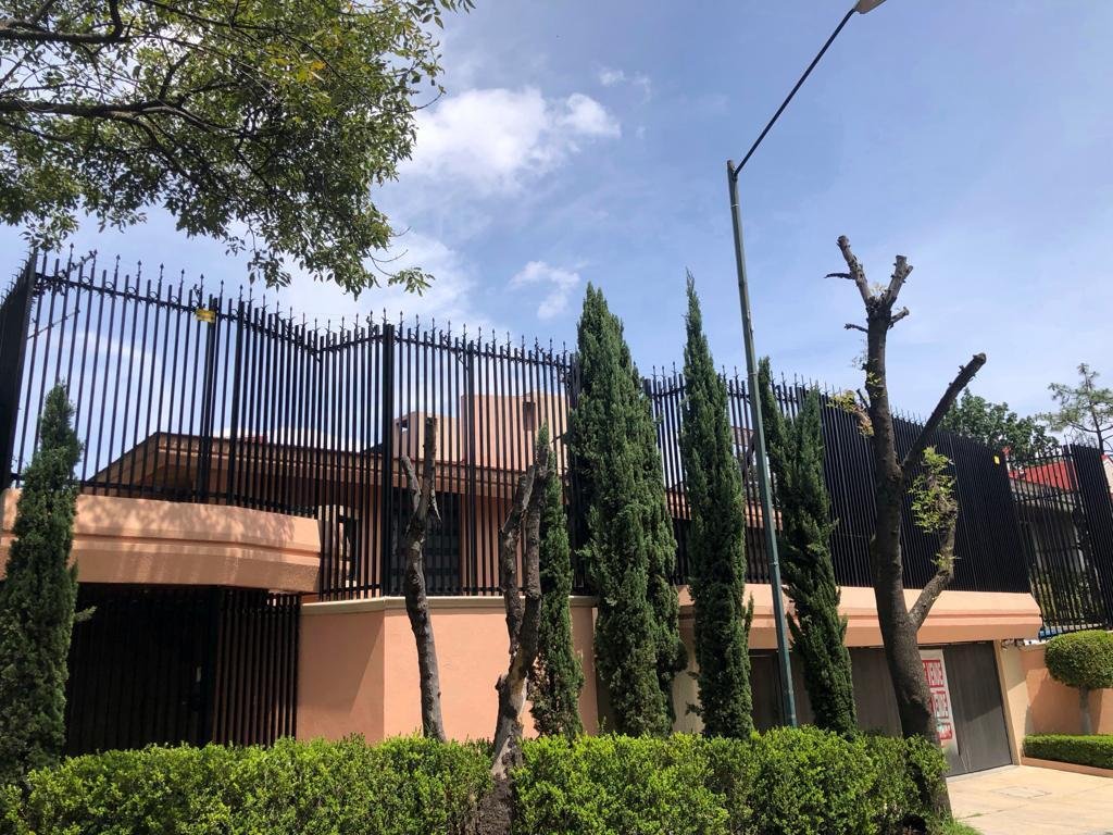 House in Mexico City, Mexico 2 - 18634801