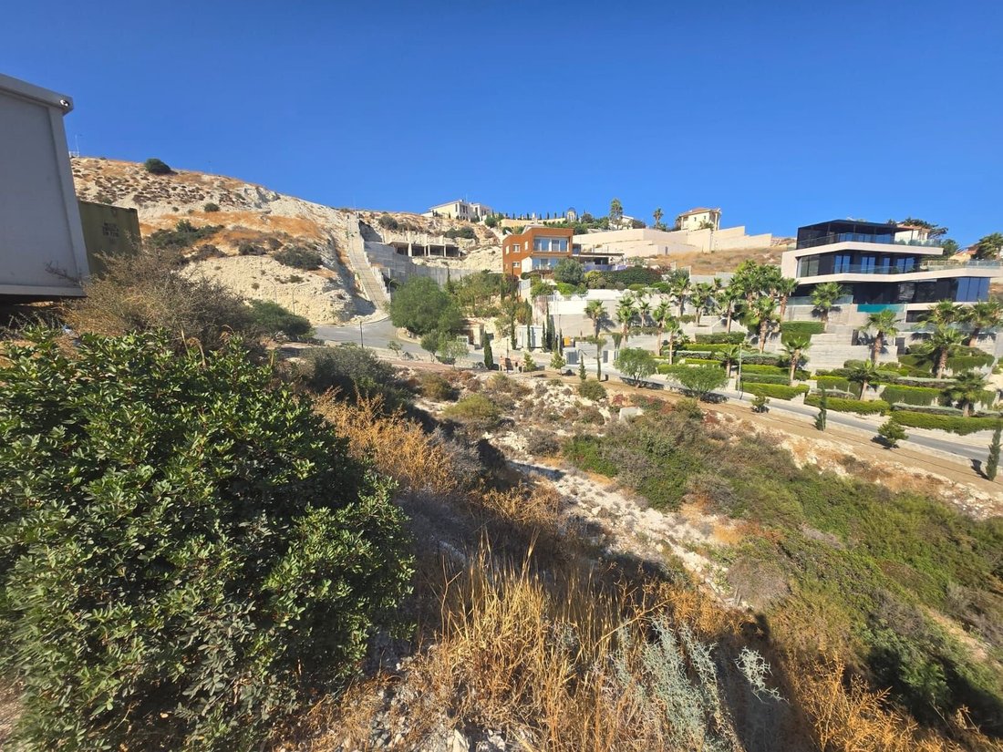 Land in Agios Tychon, Limassol, Cyprus 4 - 16379755