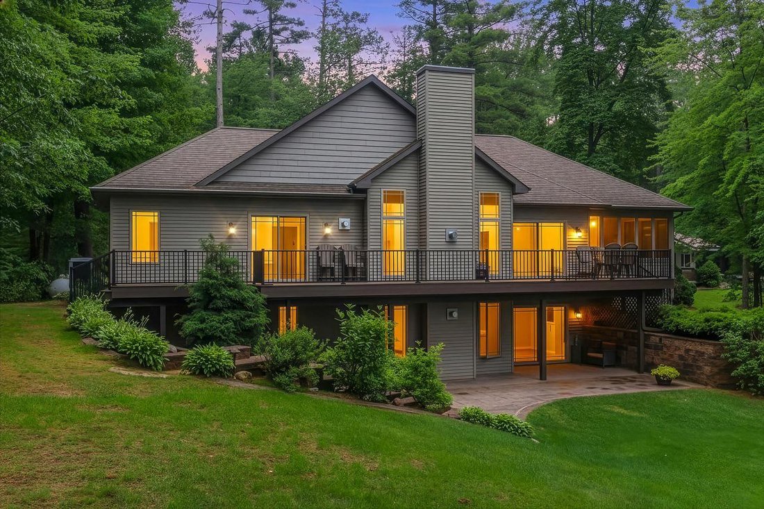 House in Legend Lake, Wisconsin, United States 1 - 18633092