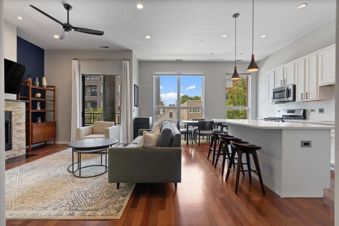 Condo in Chicago, Illinois, United States 2 - 18638125
