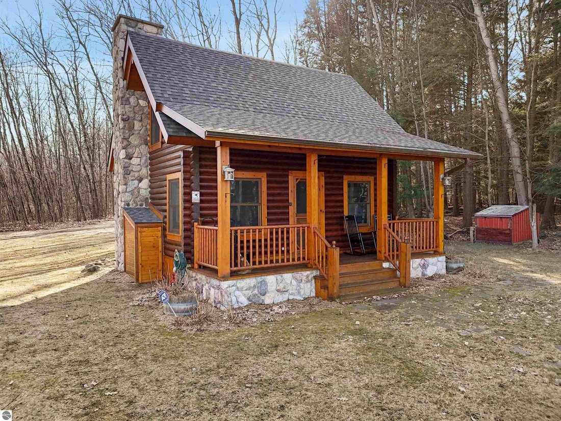 House in Traverse City, Michigan, United States 1 - 18636596