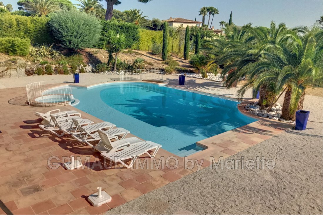 Villa in Grimaud, Provence-Alpes-Côte d'Azur, France 3 - 18634485