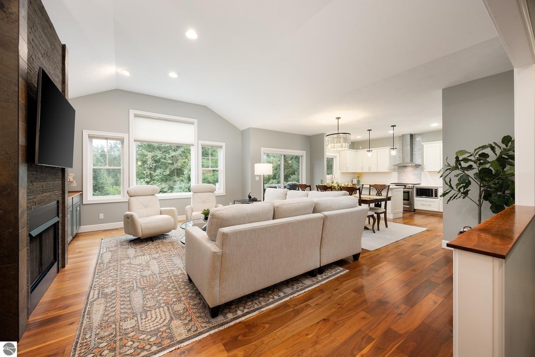 House in Garfield Township, Michigan, United States 4 - 18635968