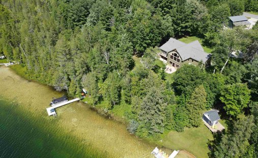 House in Kalkaska, Michigan, United States 1