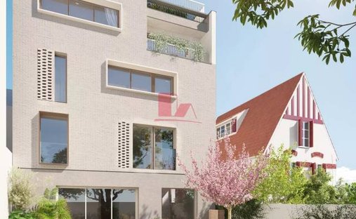 Apartment in Espaces Jeunes, Issy-les-Moulineaux, France 1