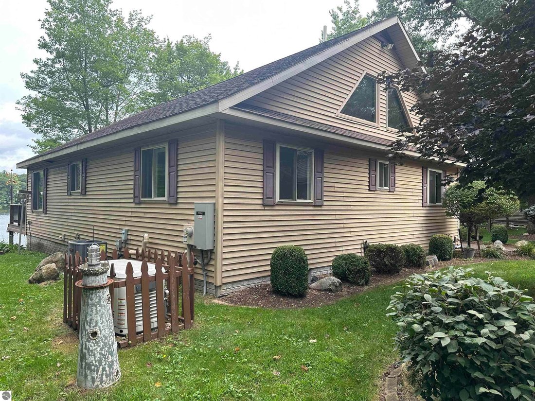House in Lake, Michigan, United States 5 - 18636025