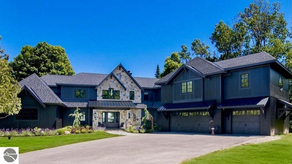 House in Elk Rapids, Michigan, United States 2 - 18635869