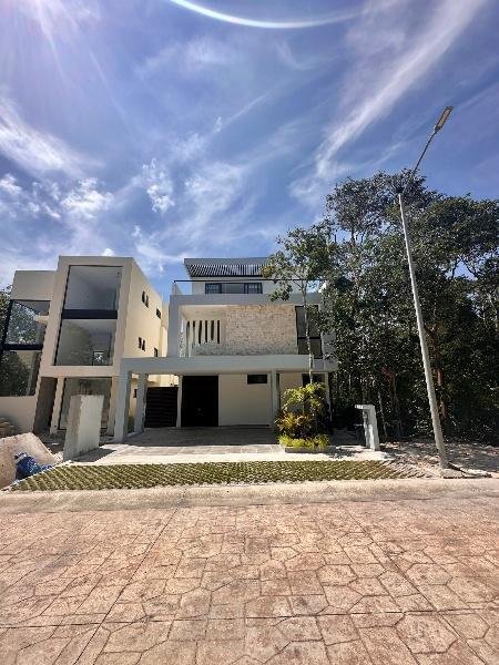 House in Playa del Carmen, Quintana Roo, Mexico 1 - 18638815