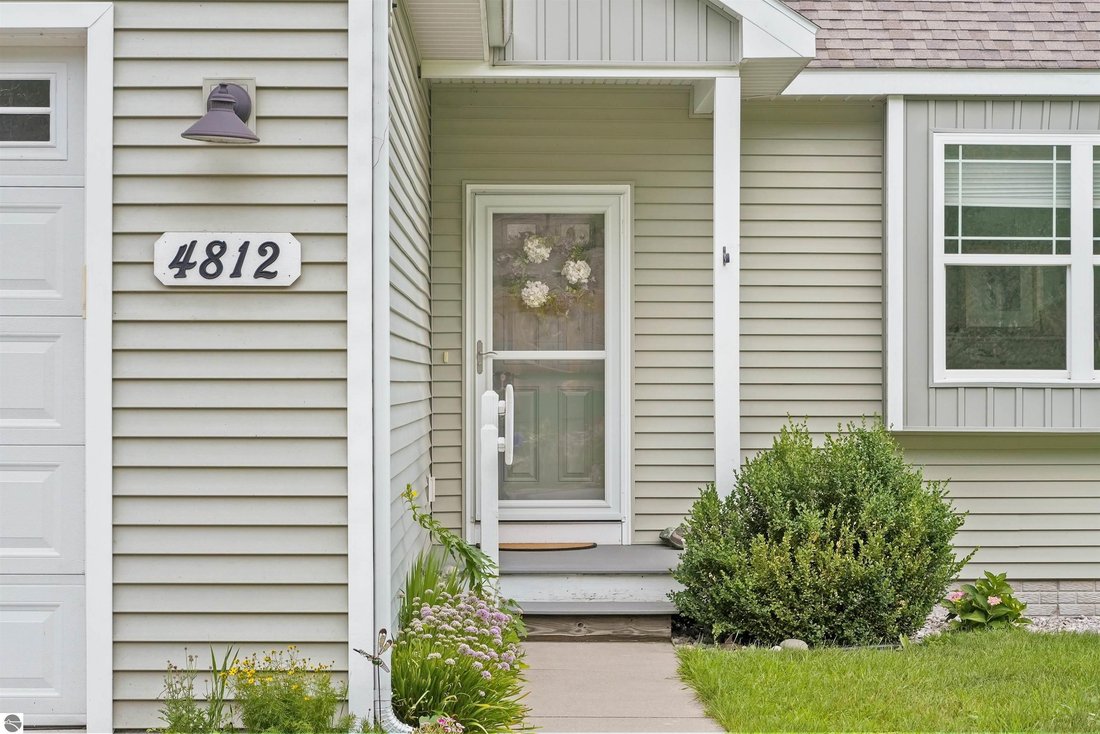 House in Traverse City, Michigan, United States 5 - 18636252