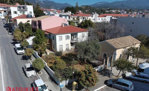 Casa in Calamata, Peloponnese, Western Greece and the Ionian, Grecia 1