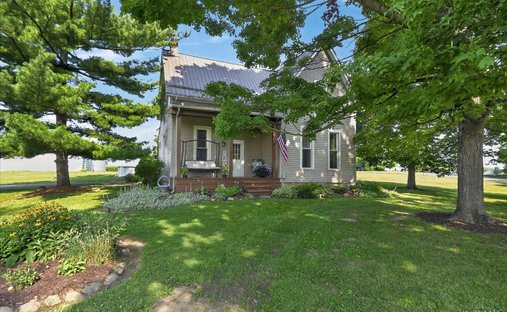 House in Jeffersonville, Ohio, United States 1