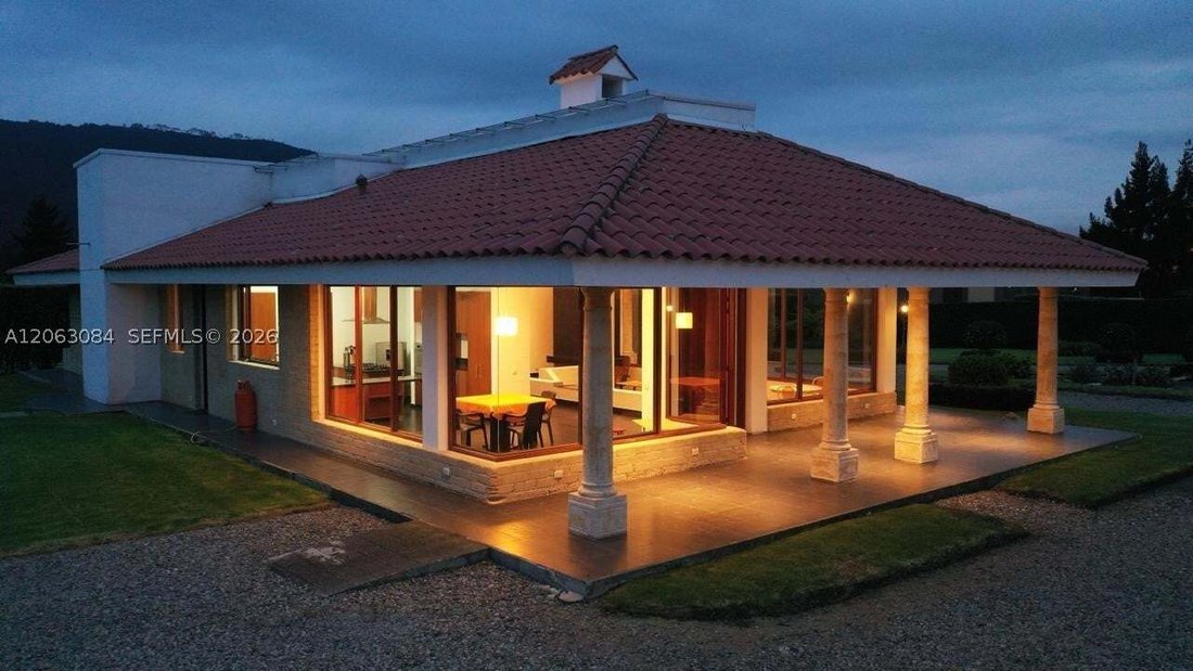 House in Tenjo, Cota, Colombia 4 - 18637704