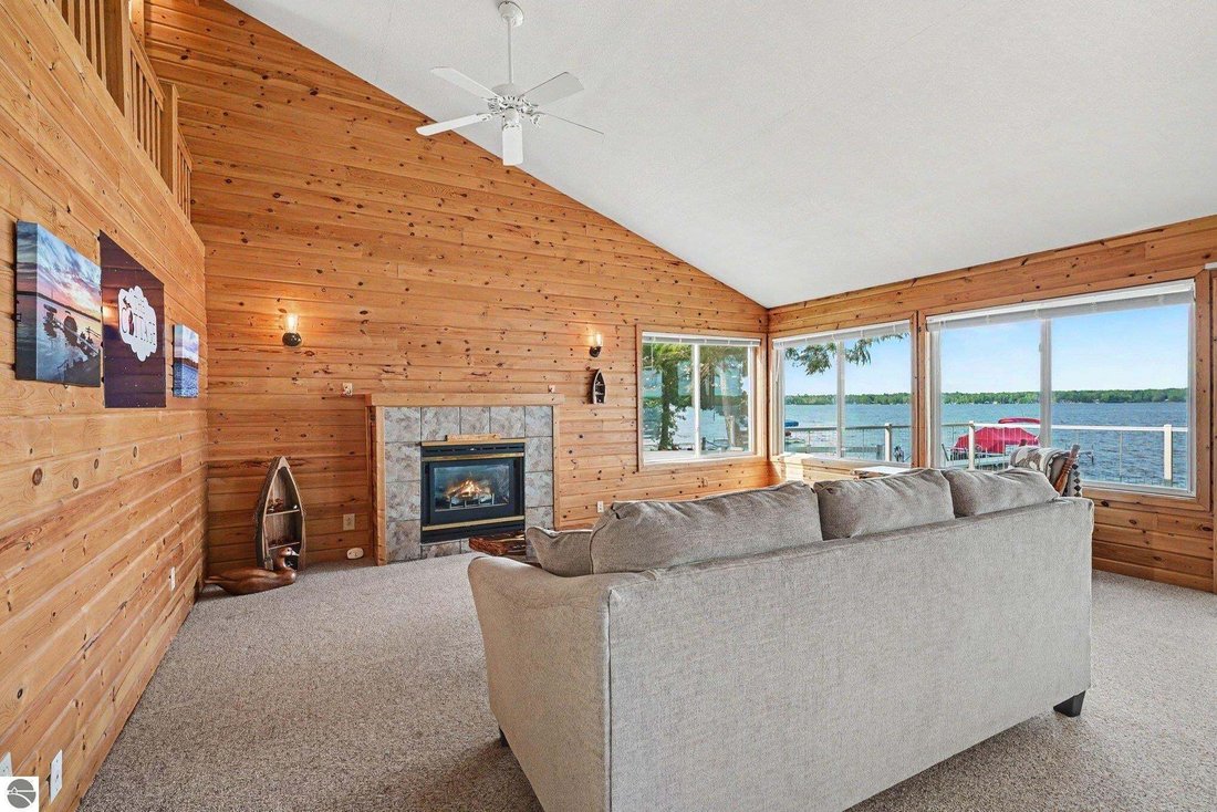 House in Kalkaska, Michigan, United States 4 - 18635856