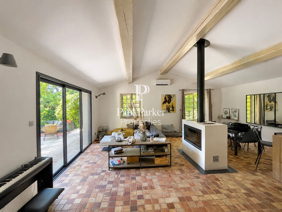 Villa in Granettes-Jauberte-Sainte Anne, Aix-en-Provence, France 4 - 18635092