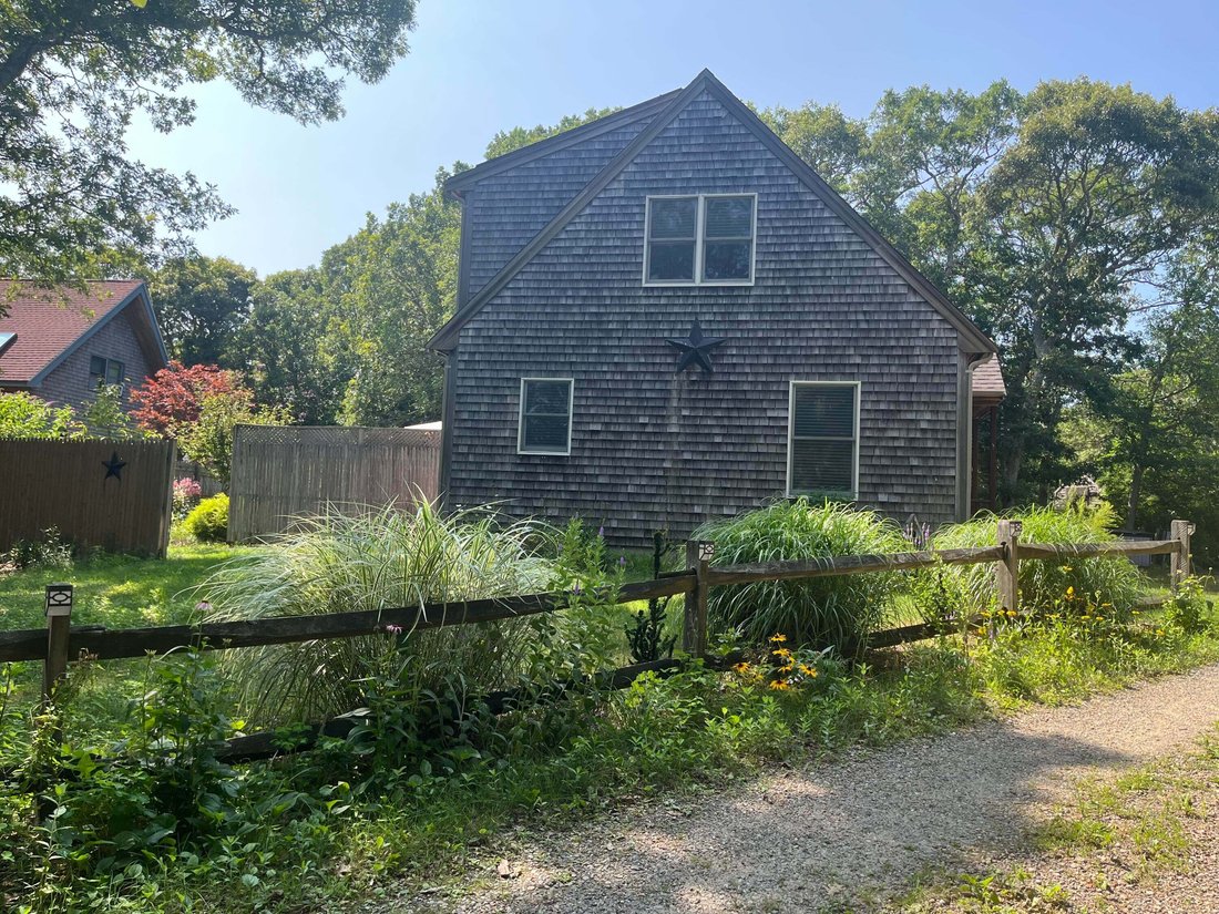House in Oak Bluffs, Massachusetts, United States 5 - 18637572