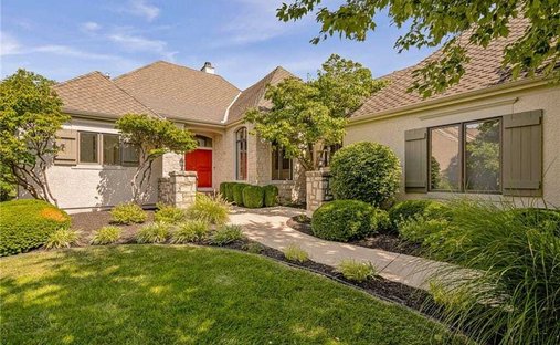 House in Overland Park, Kansas, United States 1