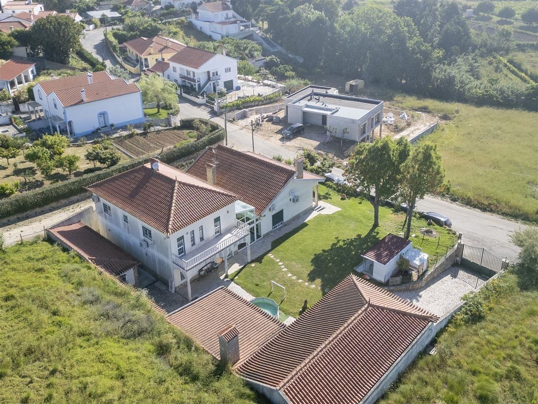 House in Carvoeira e Carmoes, Lisbon, Portugal 1 - 18632963