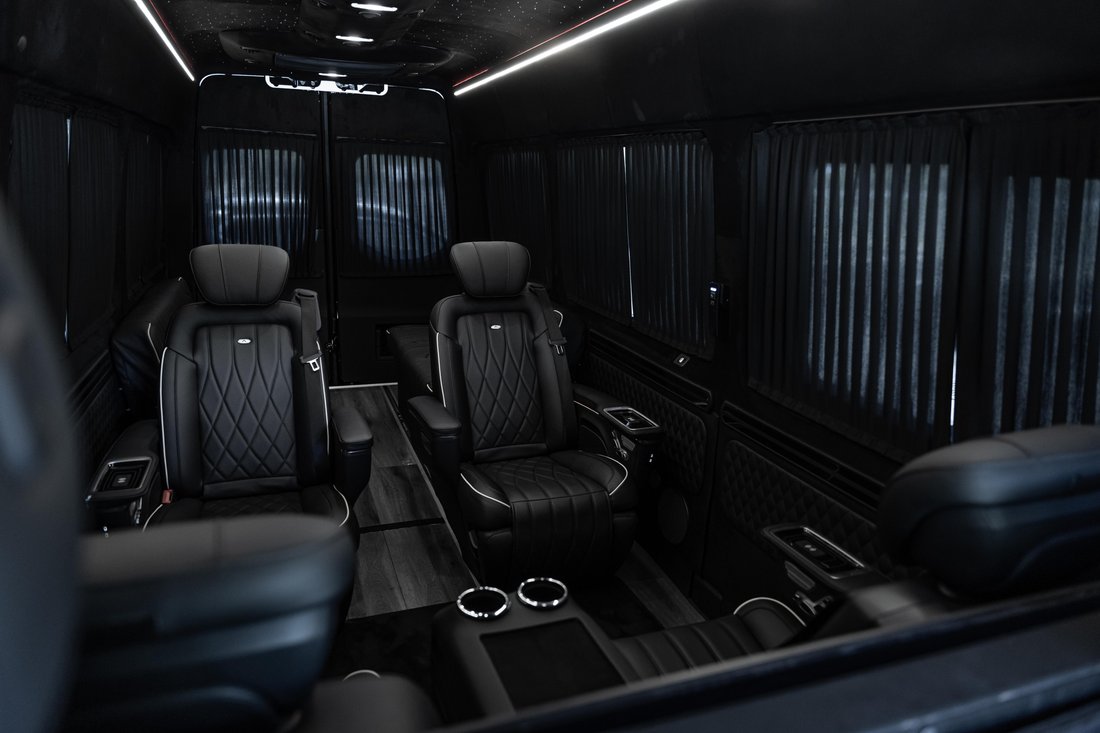 Limousine in Mount Laurel Township, NJ, United States 4 - 18633398
