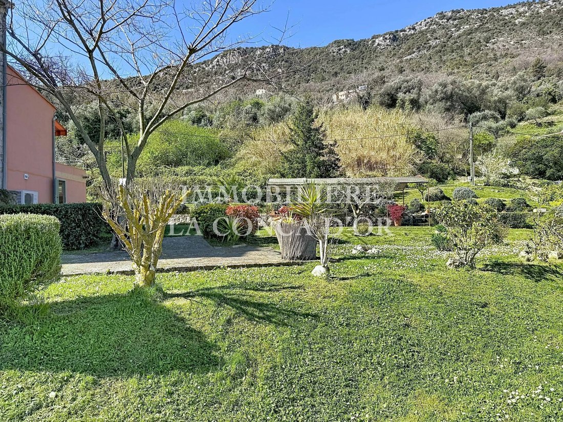 House in Chateauneuf-Villevieille, Provence-Alpes-Côte d'Azur, France 3 - 17748964