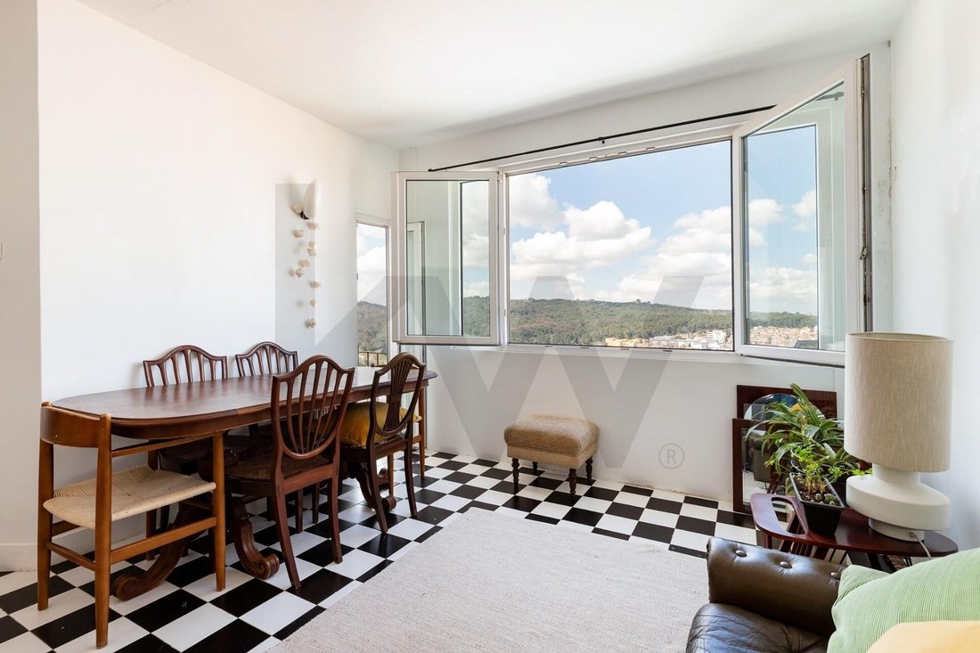 Apartment in Campolide, Lisbon, Portugal 1 - 18640040