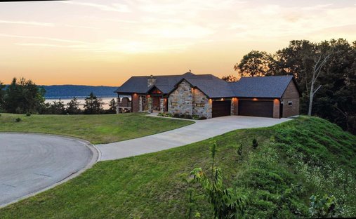 House in Hazel Green, Wisconsin, United States 1