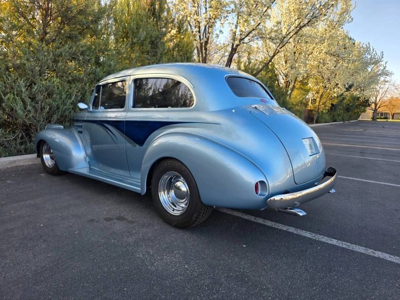 Coupe in Glendale, United States 2 - 18640185