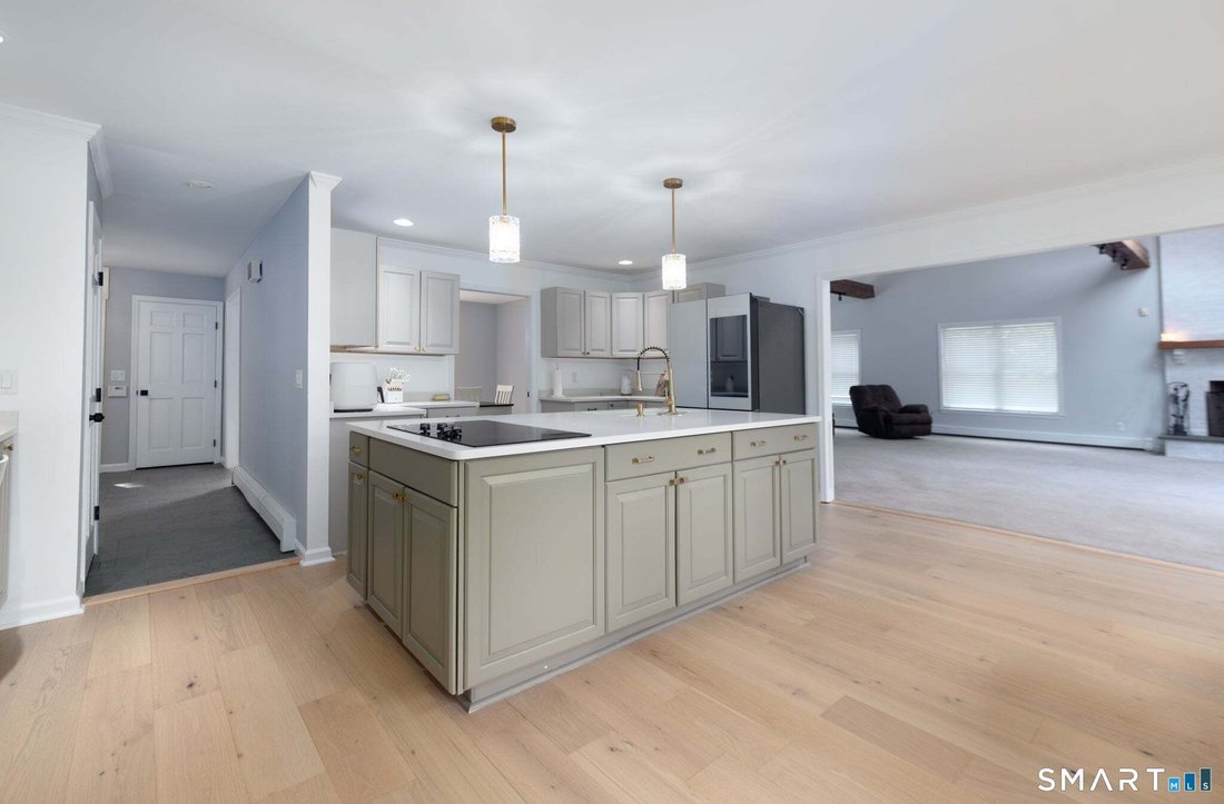 House in New Milford, Connecticut, United States 3 - 18639924