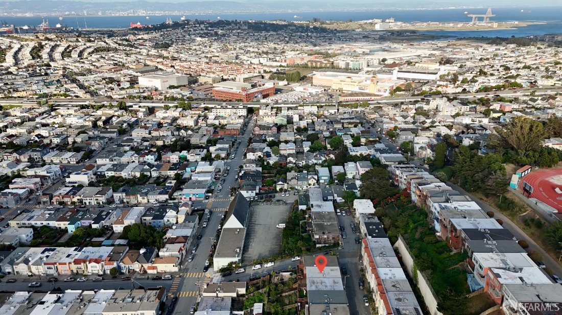 House in San Francisco, California, United States 5 - 18639886