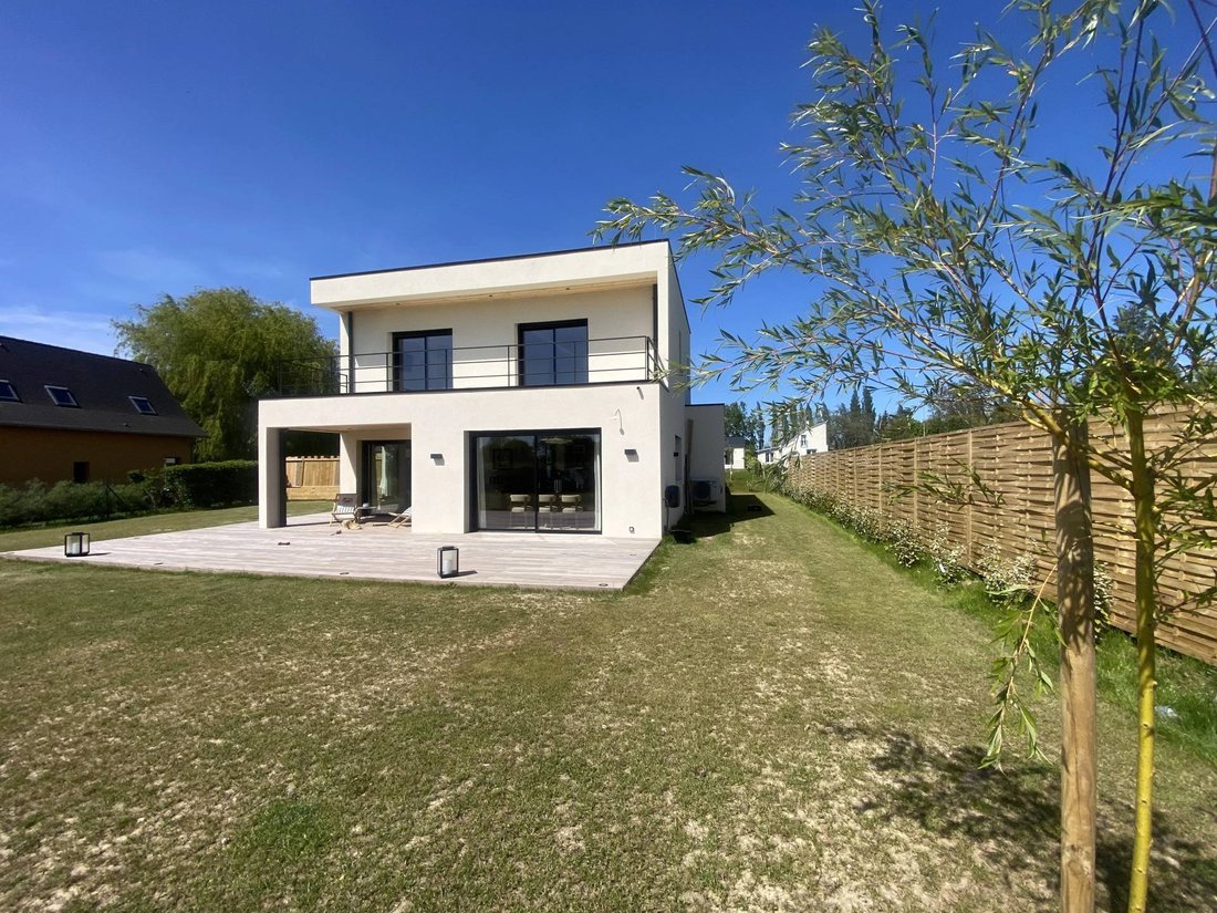House in Trouville-sur-Mer, Normandy, France 2 - 18530790